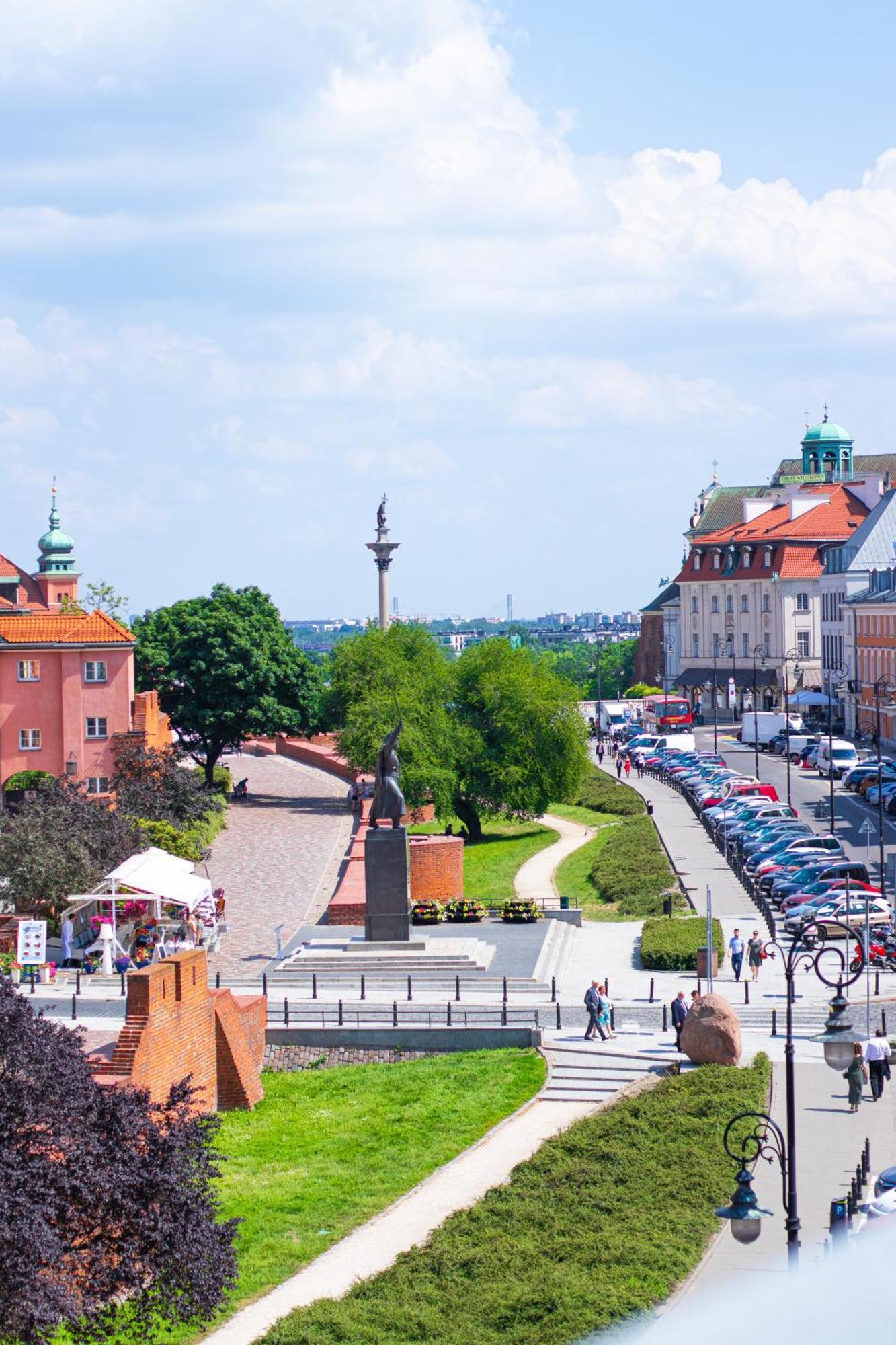 Апартаменти Podwale Str Large Flat In The Heart Of Old Town