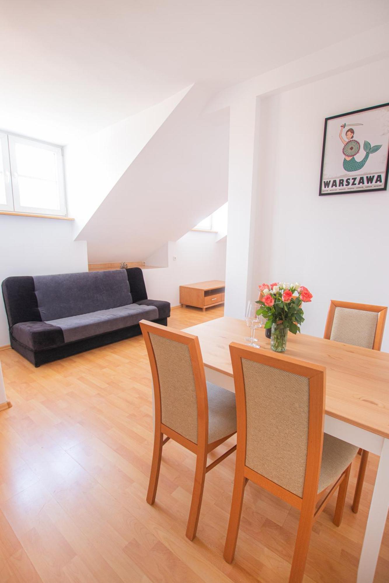 Apartment Podwale Str Large Flat In The Heart Of Old Town Warsaw